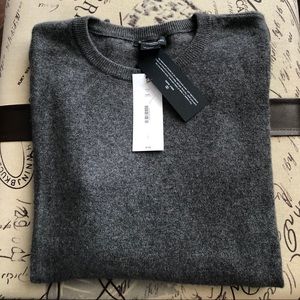 New C by Bloomingdales Cashmere Crewneck  Sweater